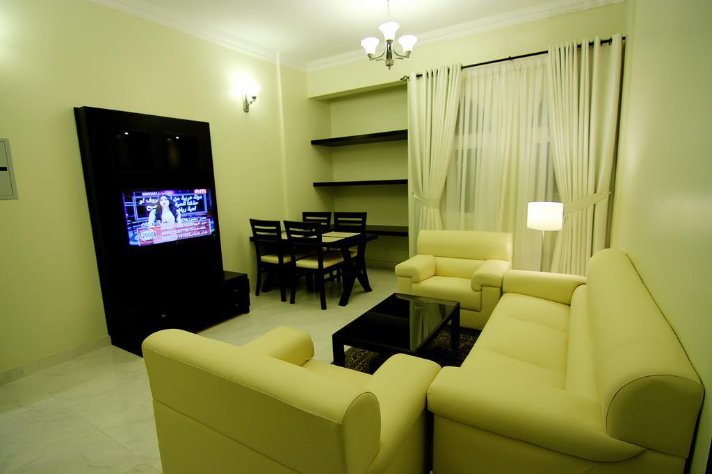 Remas Hotel Suites - Muscat Seeb Habitación foto
